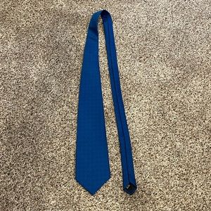 Great like new neck tie